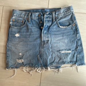 Levi High Waisted Mini Skirt